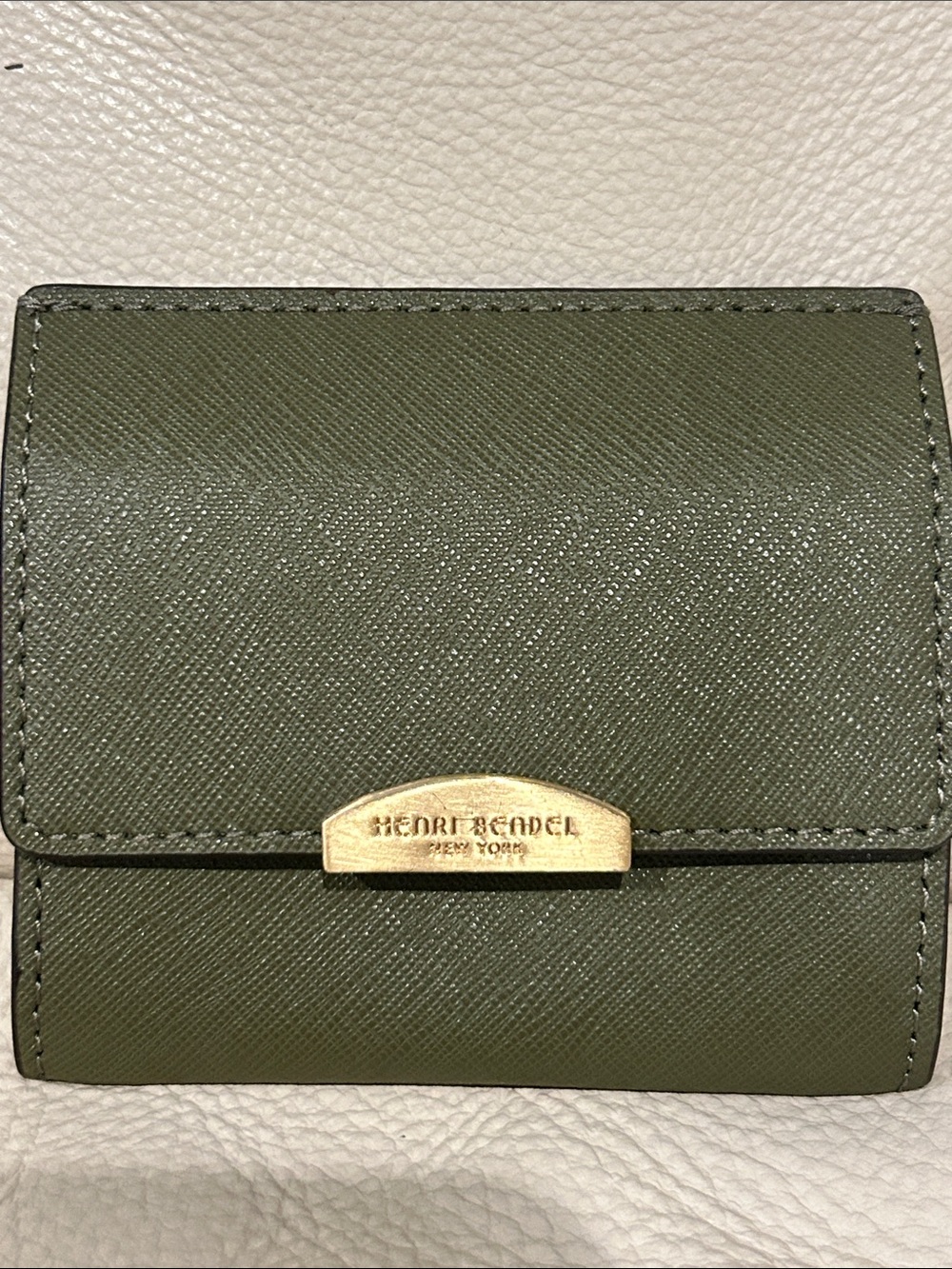 henri bendel Olive Green Saffiano Leather Wallet with Gold Hardware NWT
